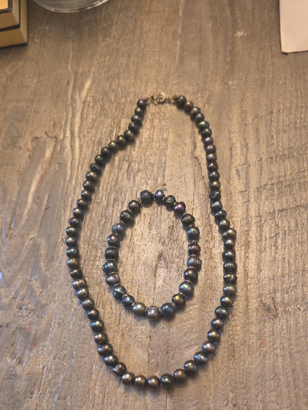 Black Iridescent Pearl Necklace & Bracelet Set - Tahitian Pearls - Picture 4 of 6